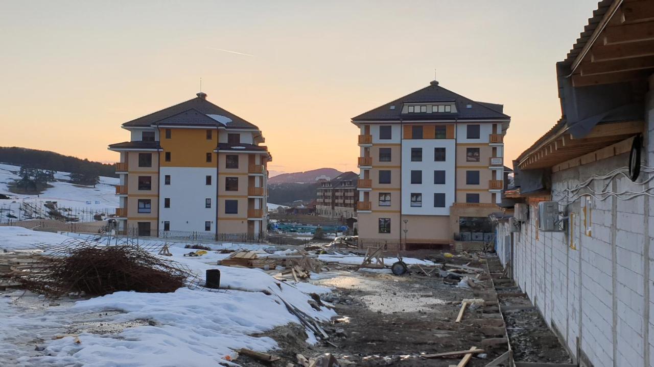 Apartman Dnd Zlatibor Sa Garazom Exteriör bild